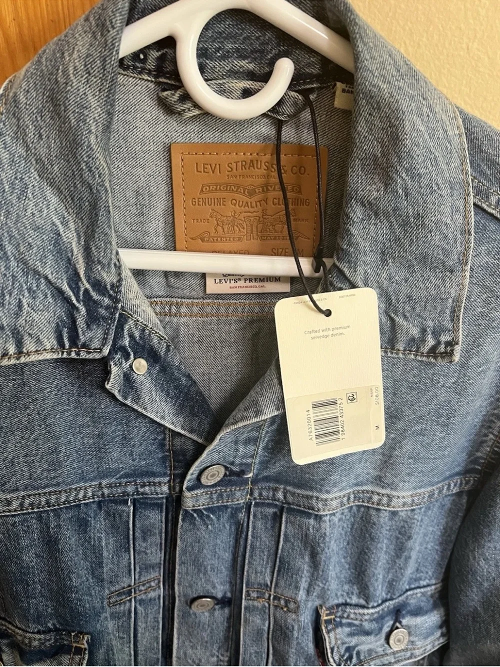 Levi’s Premium Type II Selvedge Trucker Jacket NWT Medium Blue Sky A7632-0014